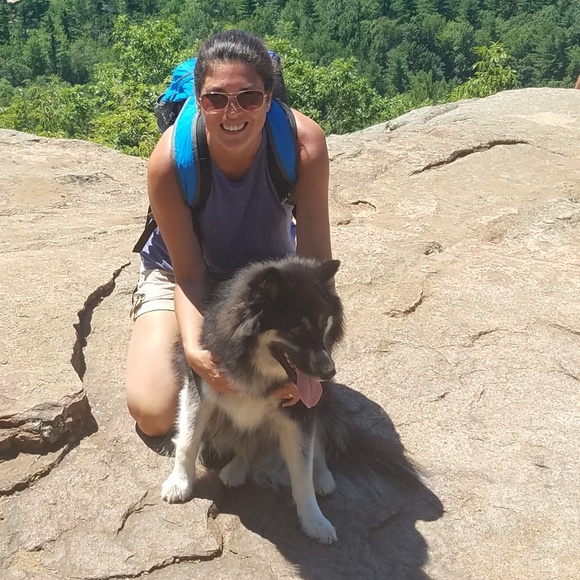 Meet your Posher, Renee - Picture 1 of 1